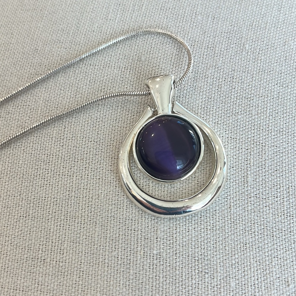 KC Purple Glass Cats Eye Pendant Necklace
